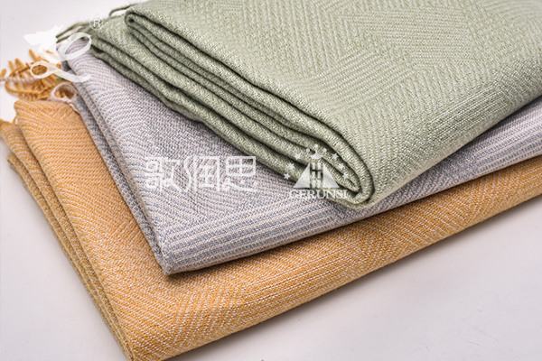 What is Cashmere scarf production process